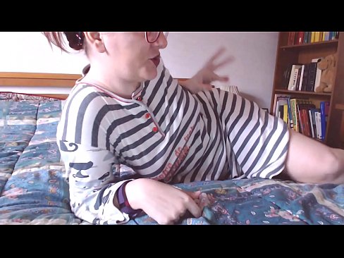 ❤️ Og'zingizga bu katta qora xo'rozni oling kichik qul Super pornoda bizda ❌❤