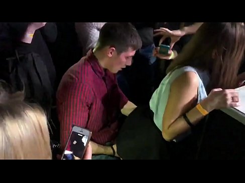 ❤️ Rus tungi klubida haqiqiy jinsiy aloqa. 18 yoshli rus qizi anus va qin ichida tungi klubda sikishdi Super pornoda bizda ❌❤